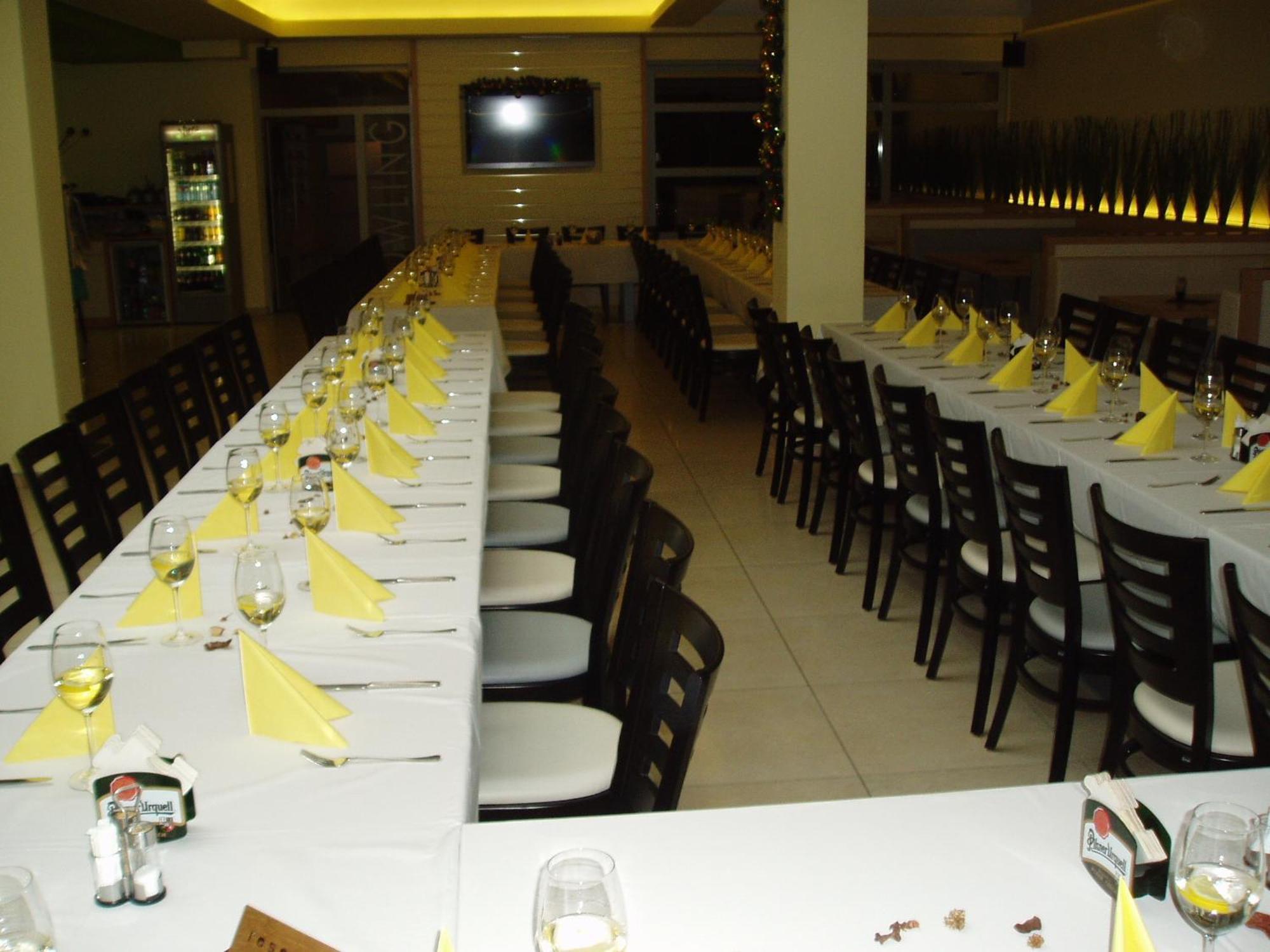 Hotel Kaskada Ledeč nad Sázavou Buitenkant foto